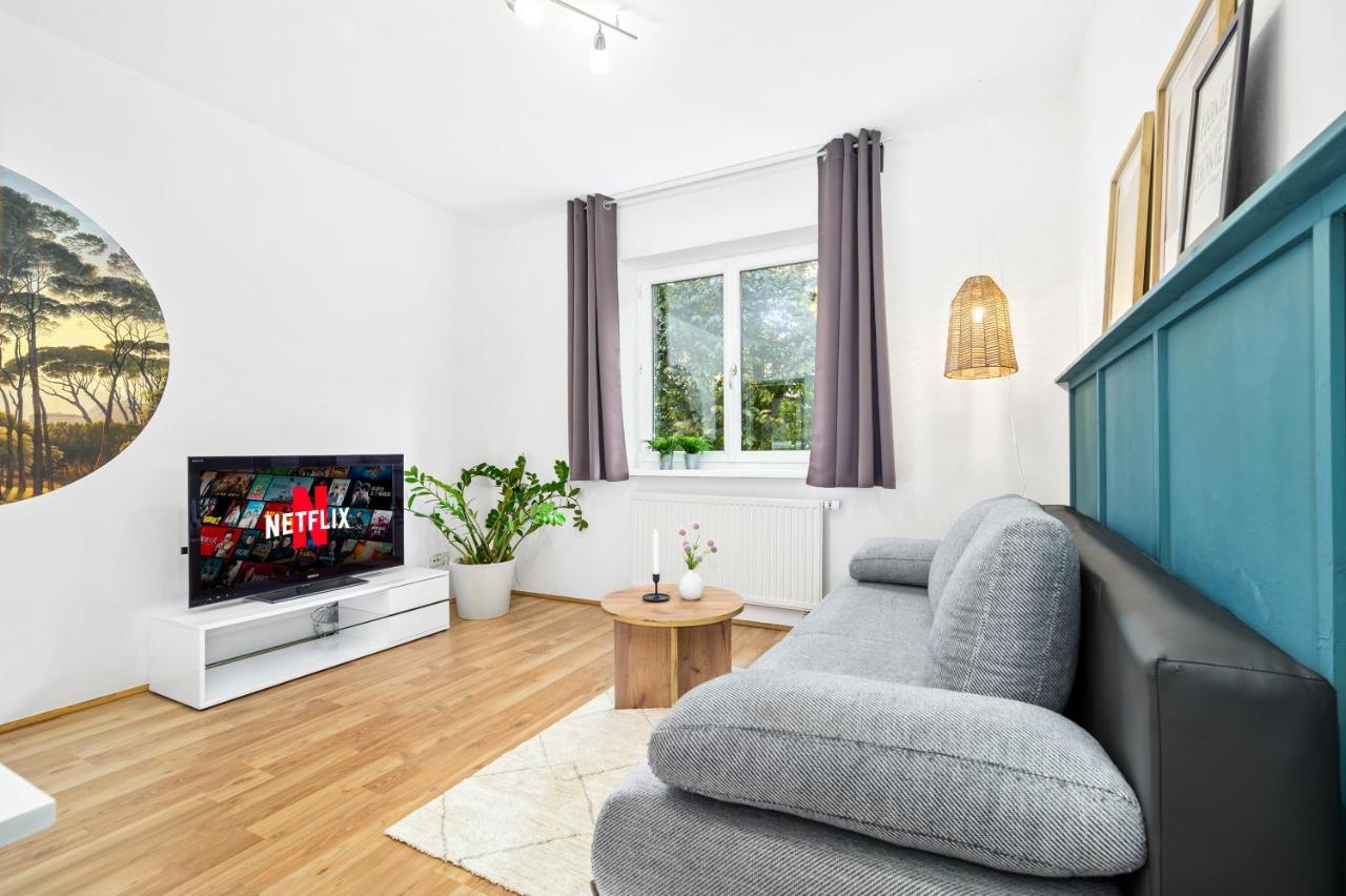 Apartamento Erholung Pur Nahe Krankenhaus & Uni Mit Parkplatz! Graz Exterior foto